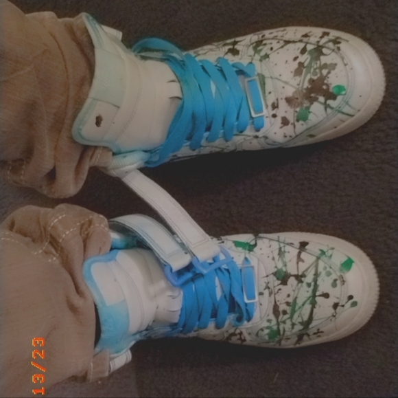 only wore a few times excellent condition Air Force One customized - Picture 2 of 7